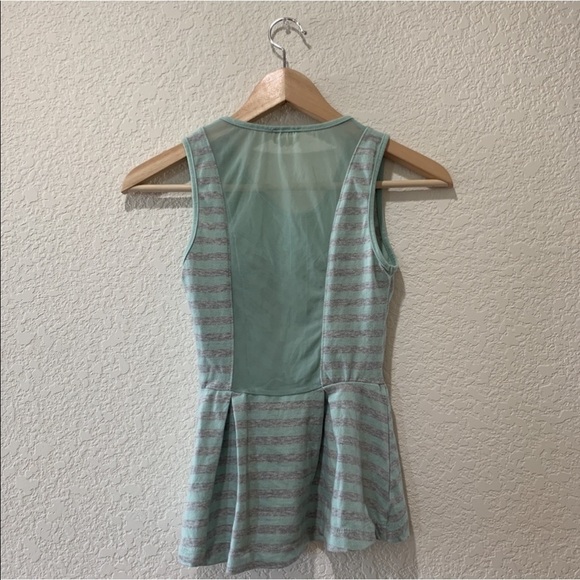 SLEEVELESS Peplum Blouse Top UO Chevron Striped XS - Picture 5 of 7
